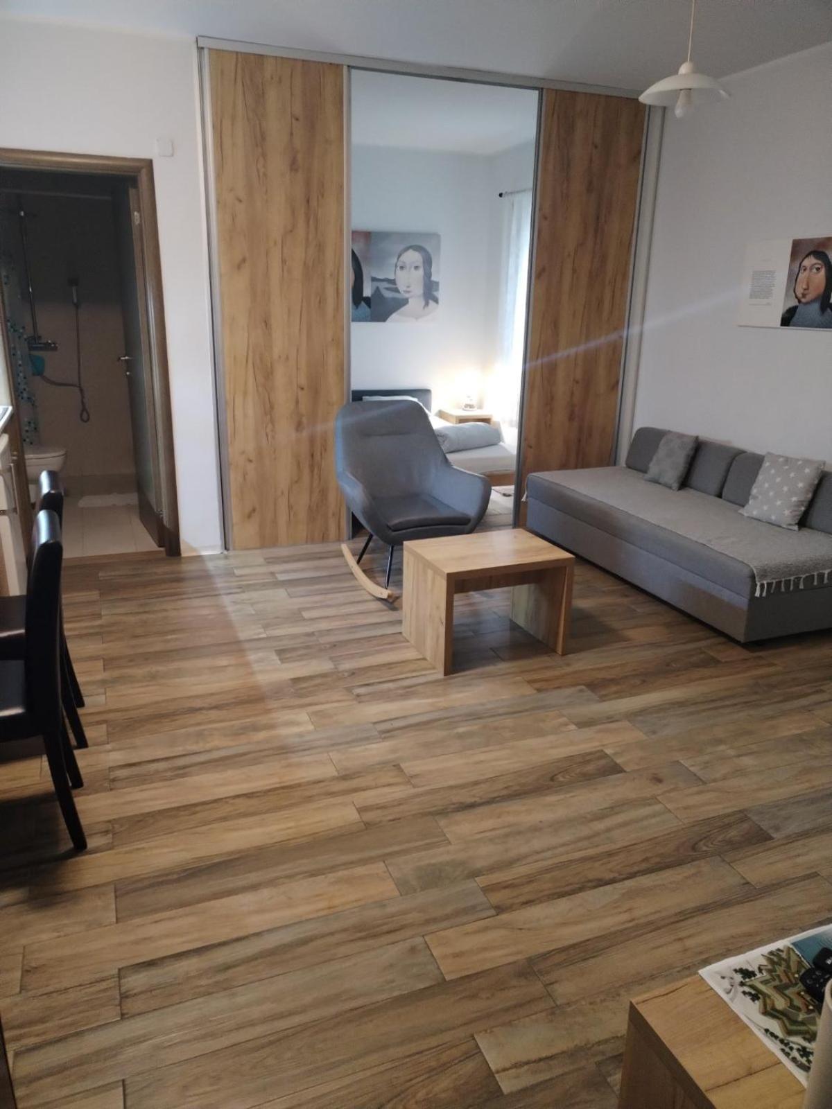 Centar Novi Sad-Apartman No 1 Eksteriør billede