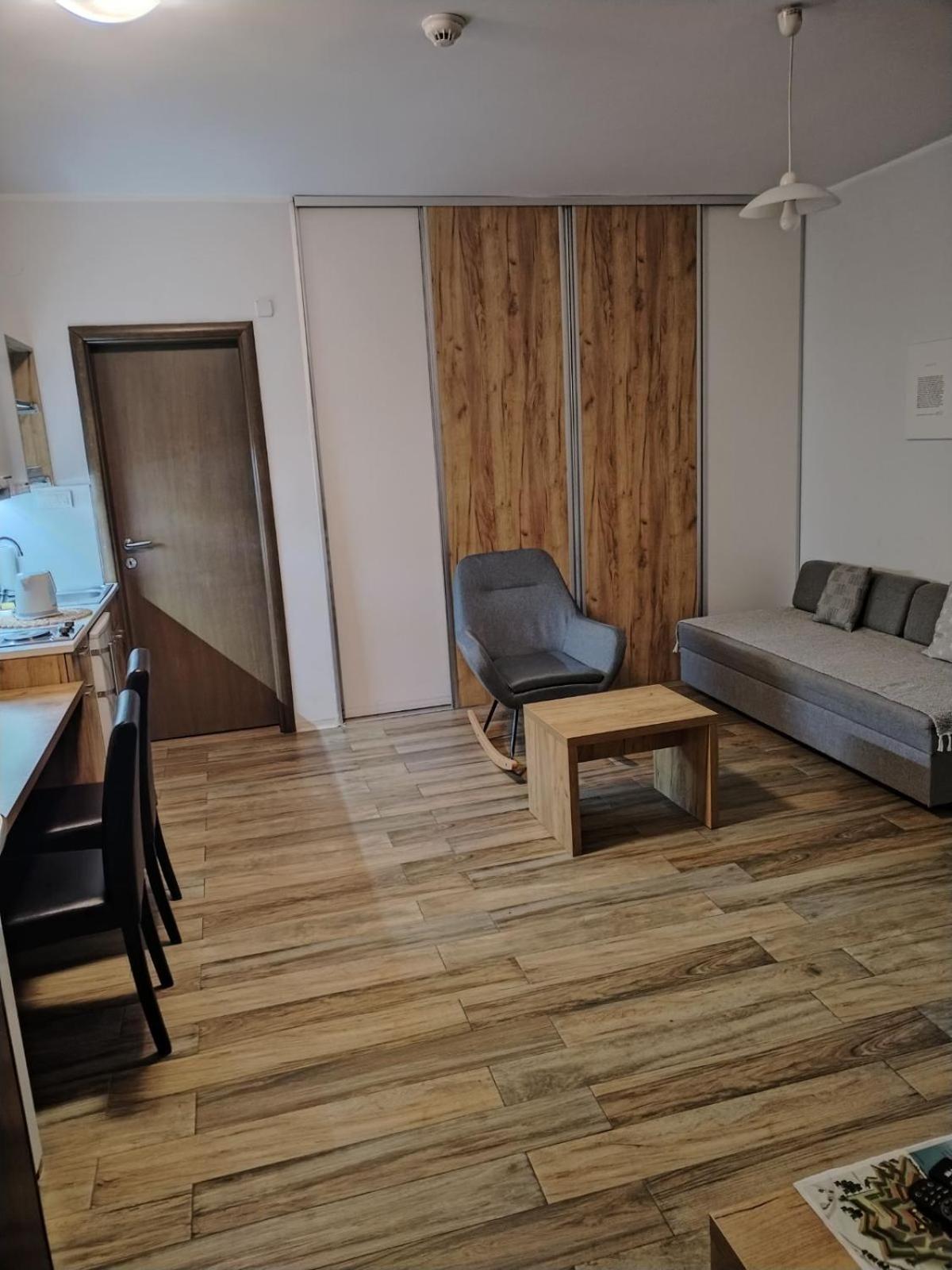 Centar Novi Sad-Apartman No 1 Eksteriør billede